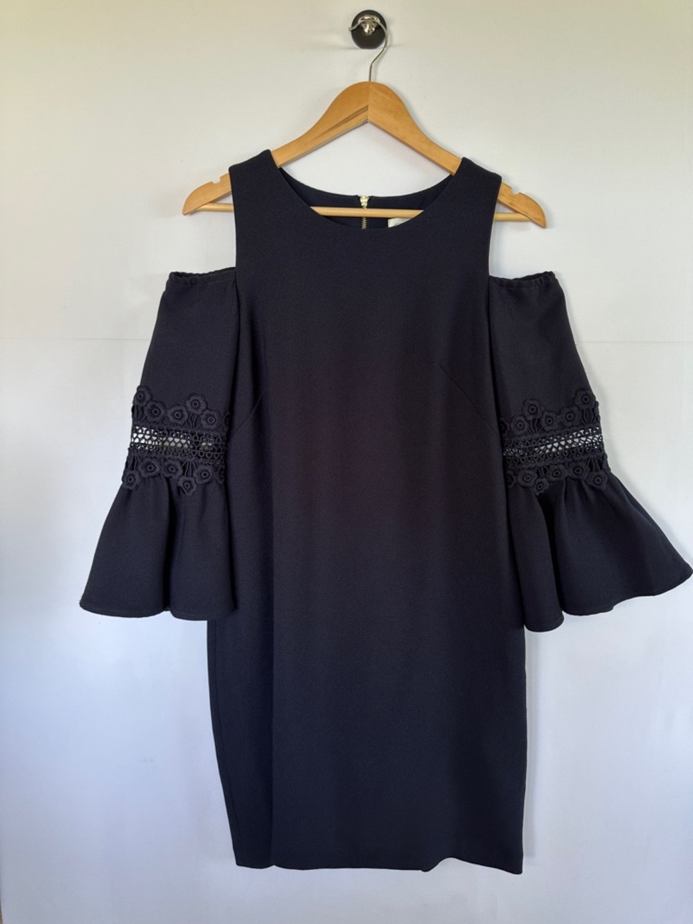 Eliza J Navy Cold Shoulder Sheath Dress Size 12 Lace Sleeve Cocktail Midi